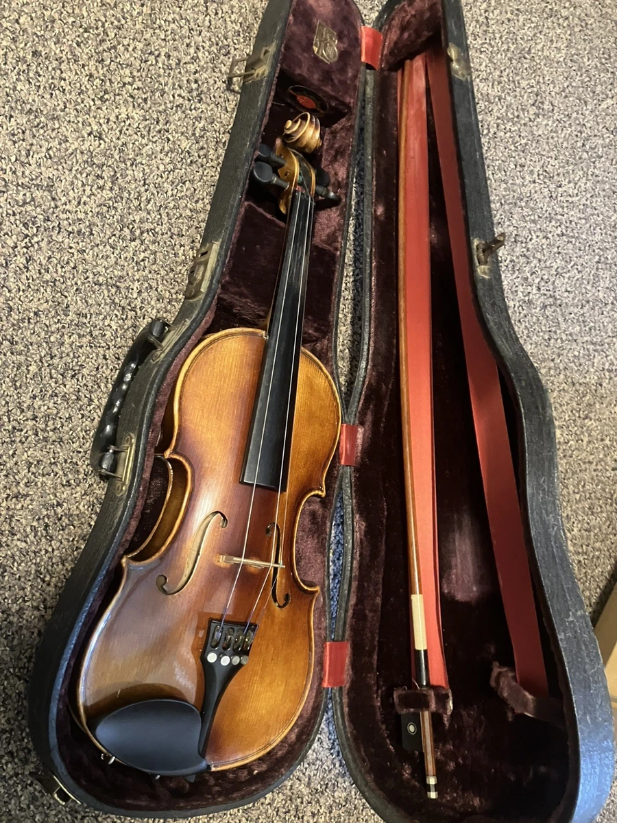 Copy Of Antonius Stradivarius Violin In Vintage Violins for sale
