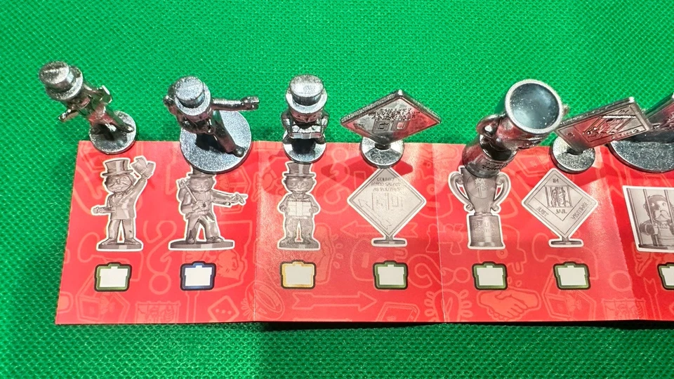 Monopoly Surprise 独家代币和社区胸部系列 1 整套 — 第 4/4 张图片