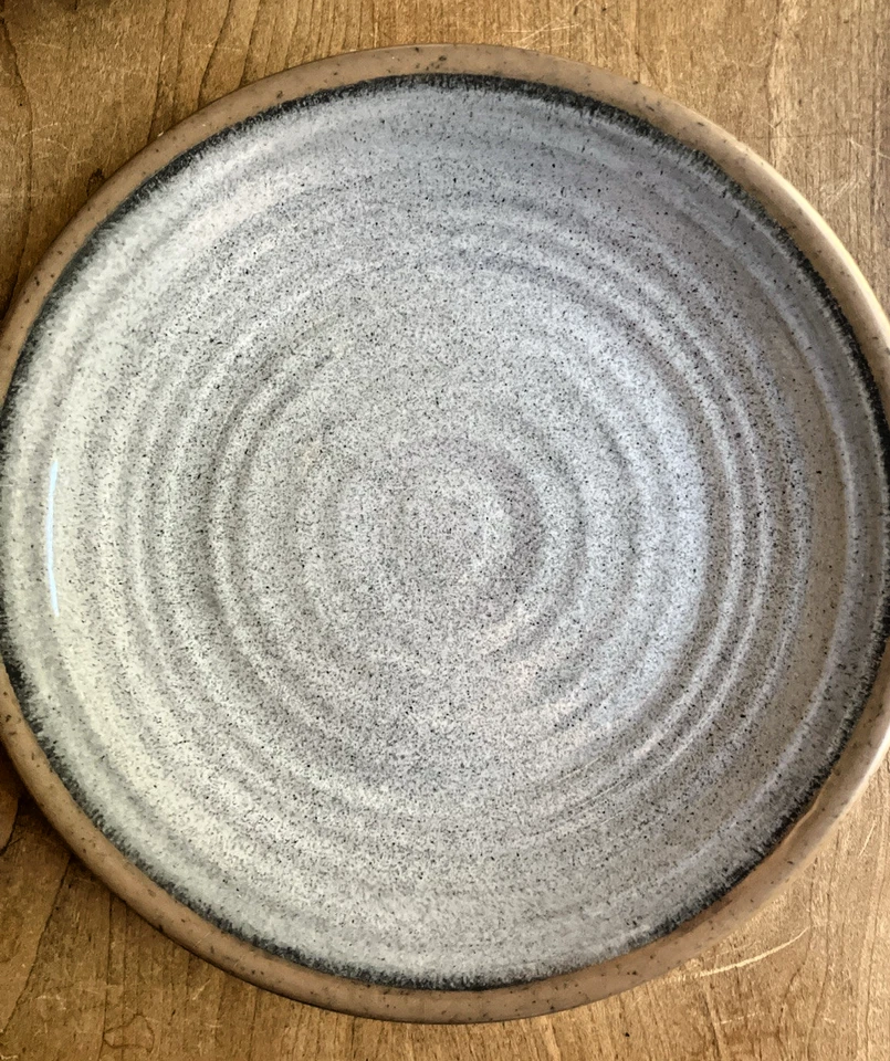 5 Crate & Barrel Melamine Salad Plates 8.5" - Image 2 of 3