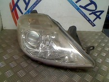 Feu avant (phare) Citroen C8