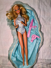 Mattel Vintage Superstar Era Magic Moves Barbie Doll 2126 w/working arms  acc.