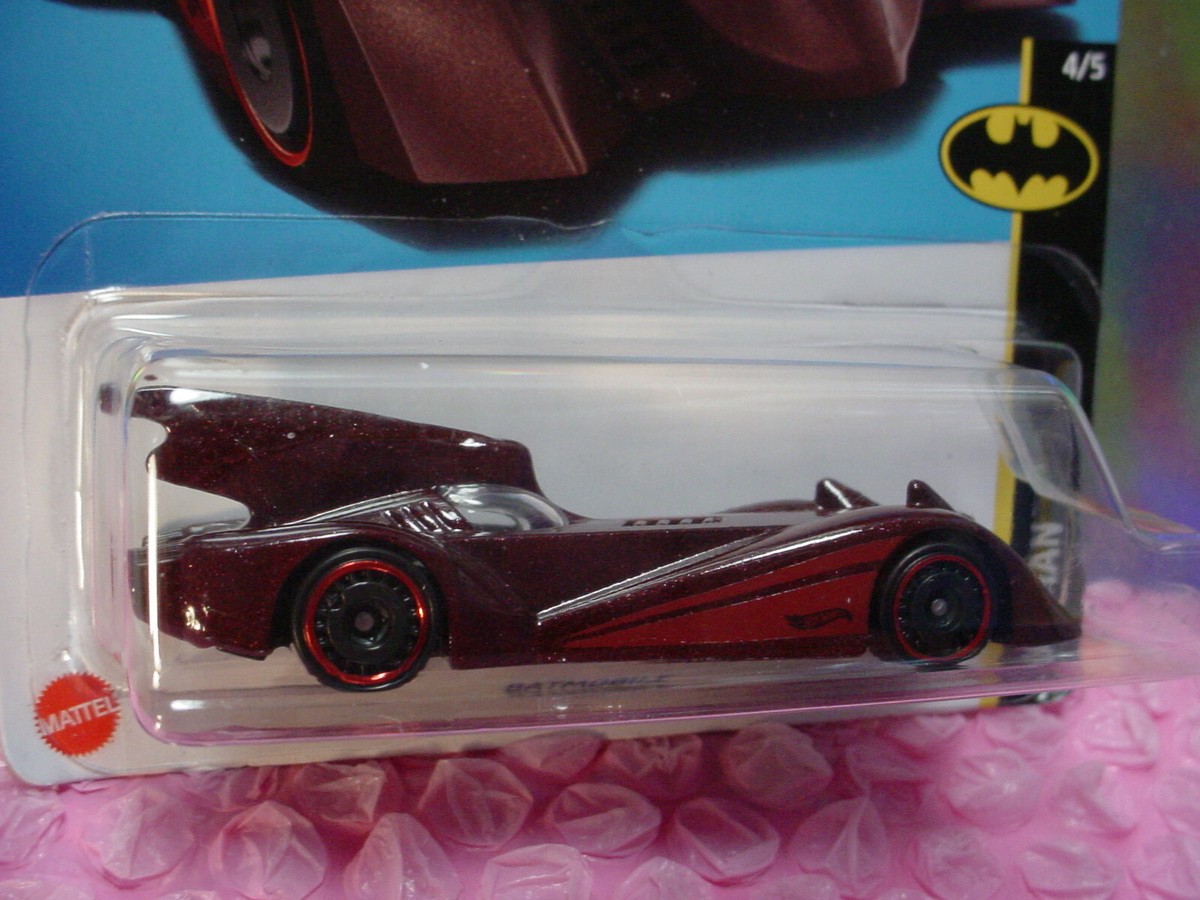 HOT WHEELS BATMOBILE Batman 3/5 2023 103/250 1:64 modèle réduit de