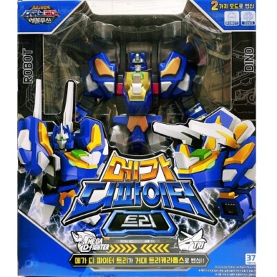 Dino Core EVOLUTION Mega D-Fighter TRI Dinosaur Transformer