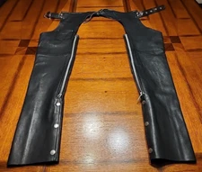 USA BIKERS DREAM APPAREL BLACK LEATHER CHAPS SIZE MEDIUM 