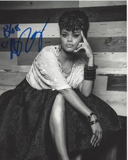 SINGER ANDRA DAY SIGNED AUTHENTIC 8X10 PHOTO B w/COA CHEERS TO THE FALL PROOF