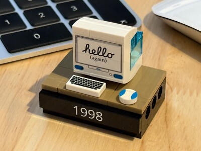 1998 - In Farben. Custom Printed Lego Set, Apple iMac G3 MOC Full Set