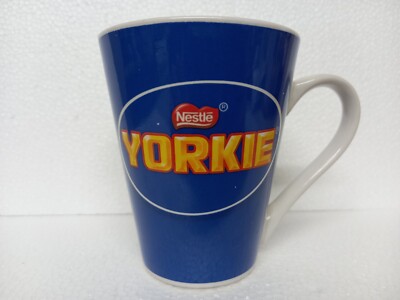 Nestle Yorkie Schokoriegel Kaffeebecher Teetasse konisch Werbe Keramik