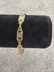 Authentic Vintage Two-Tone Distinctive Oval Gold Plated Ribbed/Grooved Texture 7” Bracelet