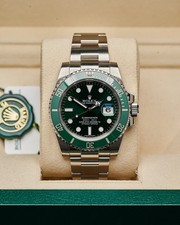 Rolex Submariner 116610LV 2016 Hulk 40mm Green Full Set