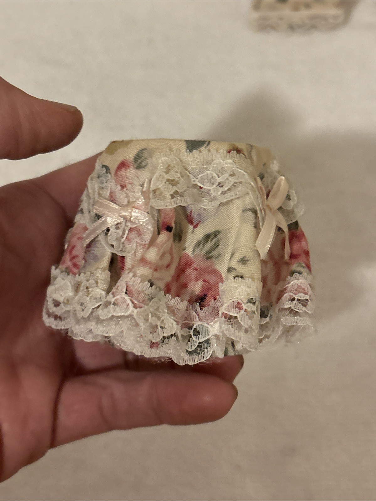 1:12 Scale Vintage Floral Bedroom Set for Dollhouse 6pcs FREE SHIP