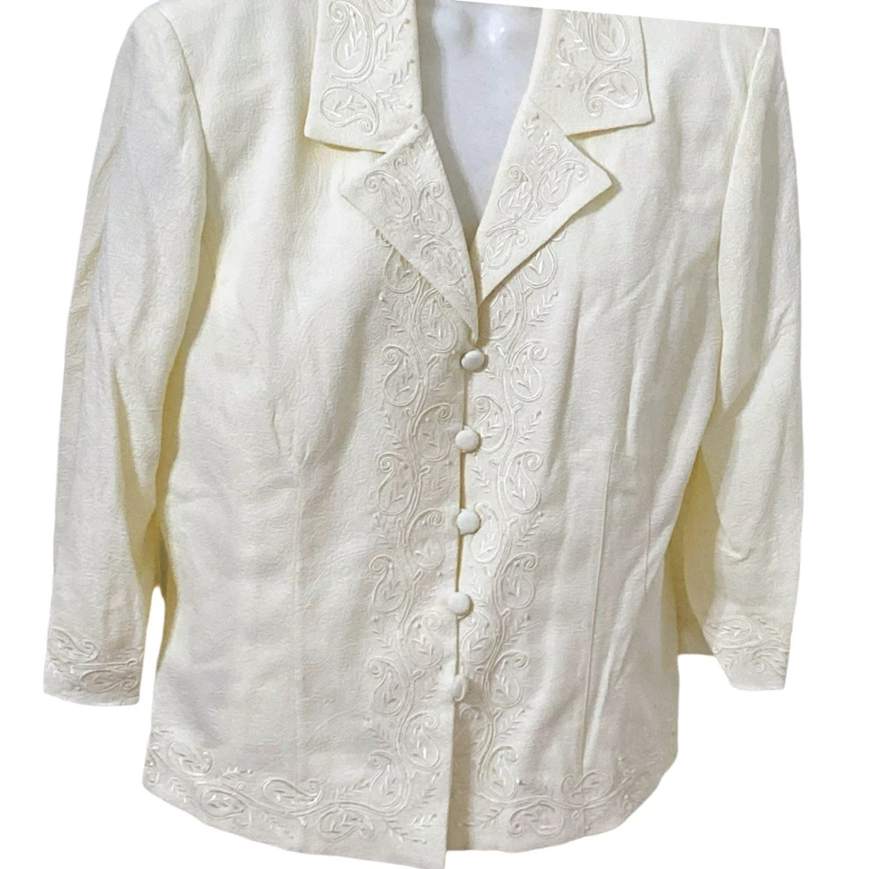 Conjunto de traje chaqueta y falda Plaza South crema/blanco de 2 piezas talla 16P Foto 2 de 4
