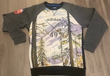 Men  s Vintage Adidas  Team Originals  2011 Winter Games Crewneck   Size M
