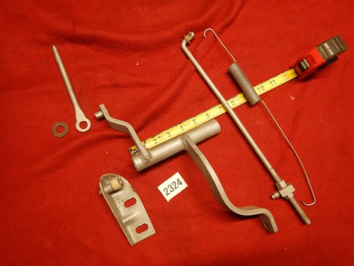 REAL FORD 65 66 MUSTANG V8 CLUTCH LINKAGE Z-BAR ROD 4 SPEED 289 T10 TOP LOADER