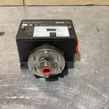 Ashcroft B424P Pressure Switch 30psi 125/250/480v-ac