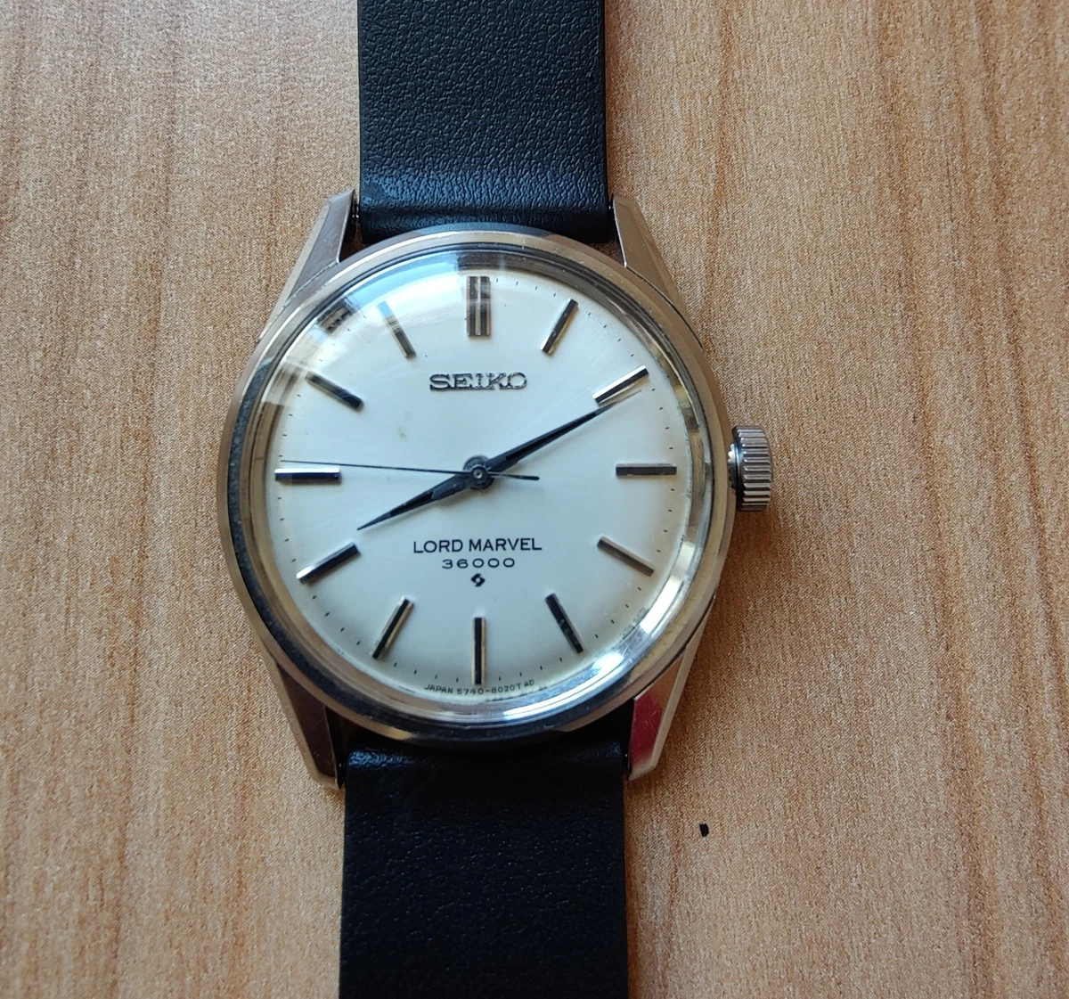 Orologio Pulsar Active PT3A28X1 Uomo – Cronografo Quarz, Cassa 44mm Acciaio Placcato Oro Rosa, Quadrante Grigio, Cinturino In Vera Pelle