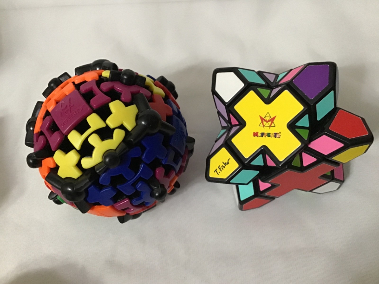 Rubiks, Mofang, QIYI,,etc,,mixed brain teaser puzzles, lot of 16