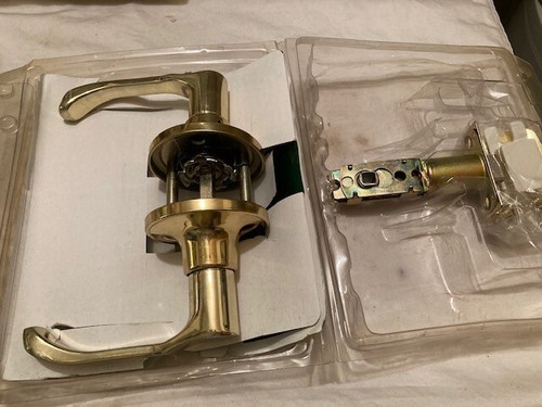 WHOLESALE LOT OF 10 NEW LEVER DOOR HANDLE SETS 5 - POLISHED BRASS 5 - ANT BRASS - Picture 5 of 9