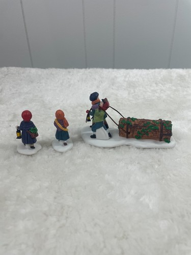 Dept 56 Christmas Village Heritage Village Figurine Collection - Picture 108 of 216