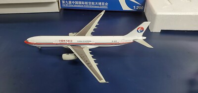 JC Wings China Eastern Airlines A330-343E 1:200 JC2CES980 1990s Colors B-6119
