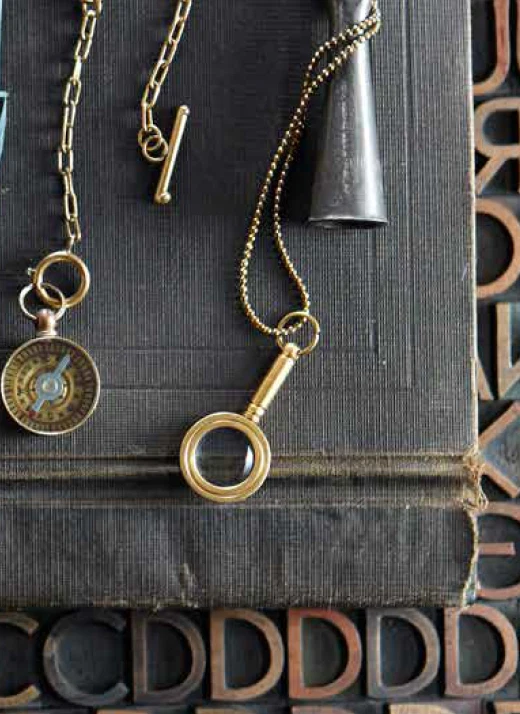 Collar Colgante Mini Lupa Estilo Vintage - Tono Dorado, Cadena 18" Foto 4 de 4