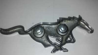Emblème De Calandre Ford Mustang Poney – Original Vintage – Pièce DIZB-8216A