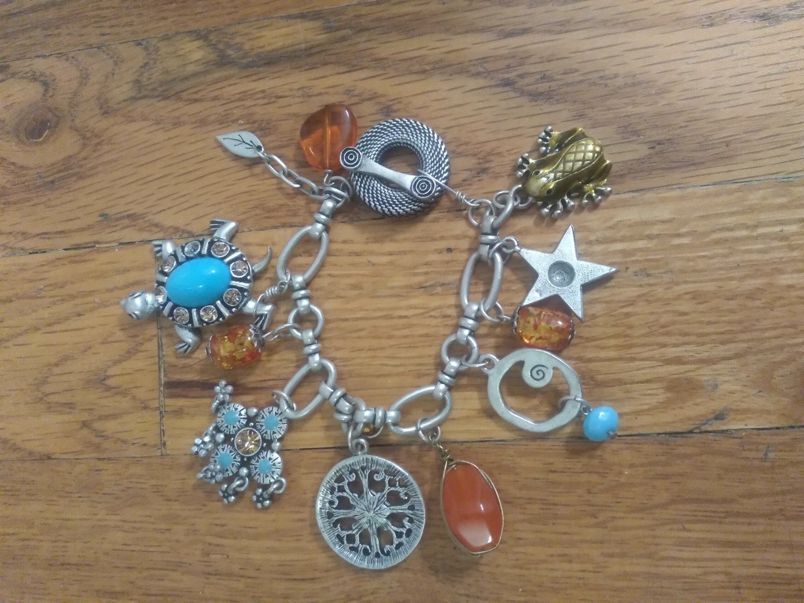 Vintage Silver Tone Charm Bracelet Frog Turtle Animal Costume Jewelry