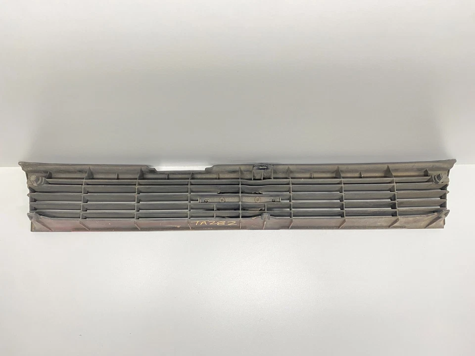 1989 - 1992 TOYOTA COROLLA ПЕРЕДНЯЯ РЕШЕТКА OEM, 104-58267A - Изображение 4 из 4