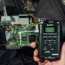 SONY HVR-MRC1 Memory Recording Unit - Sony VX1000