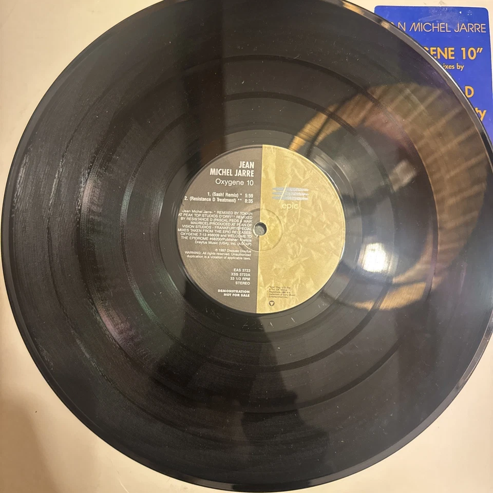 1997 JEAN MICHEL JARRE Oxygene 10 US Promo 12" Epic 3723 Trance Electronic VG+ - Image 3 of 4