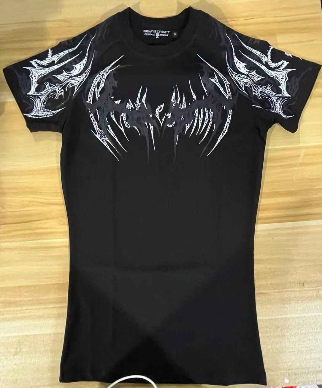 Breathedivinity Elastic Fitness Short-Sleeved Shirt
Opens in a new window or tab