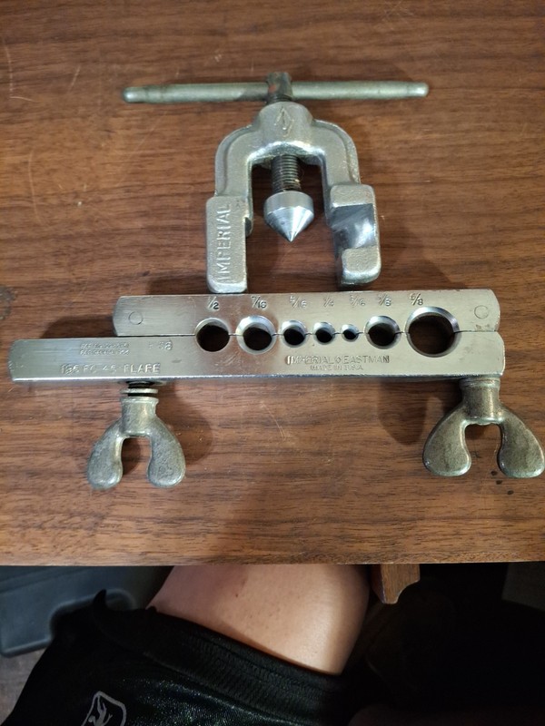 VINTAGE IMPERIAL EASTMAN MADE IN USA FLARING TOOL 195 FC 45°