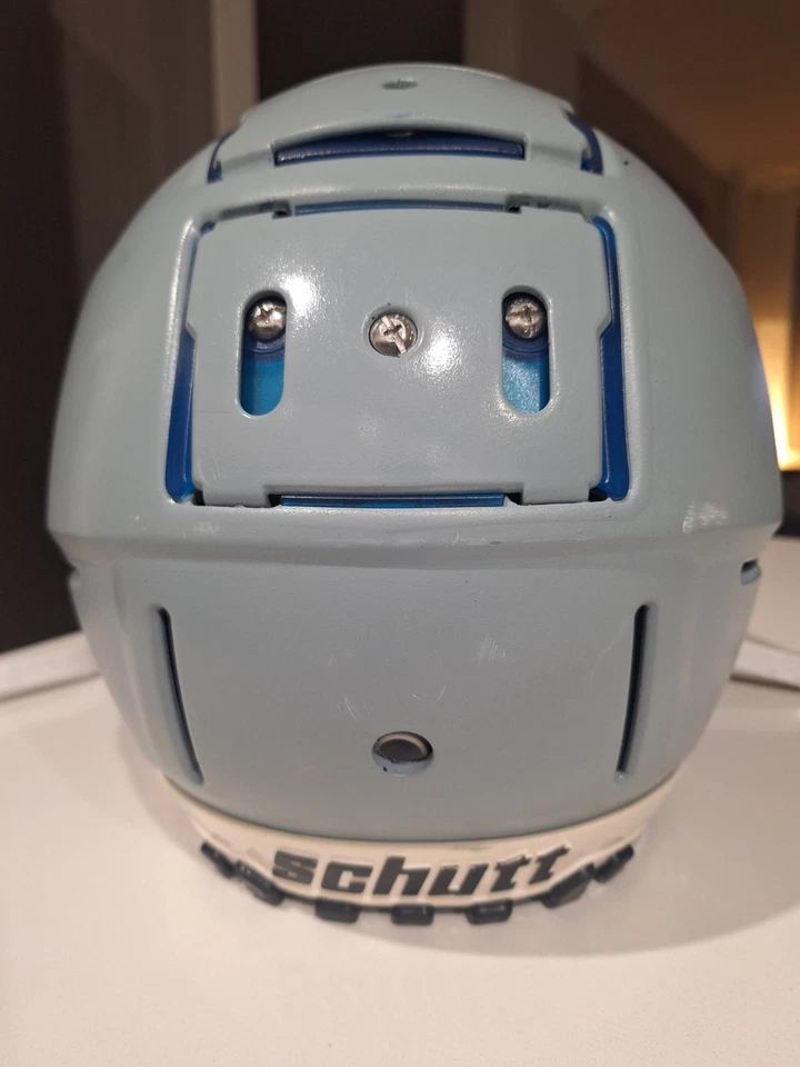 Schutt F7 VTD Large 23Inch Football Helmet Lightly used - image 4 of 4
