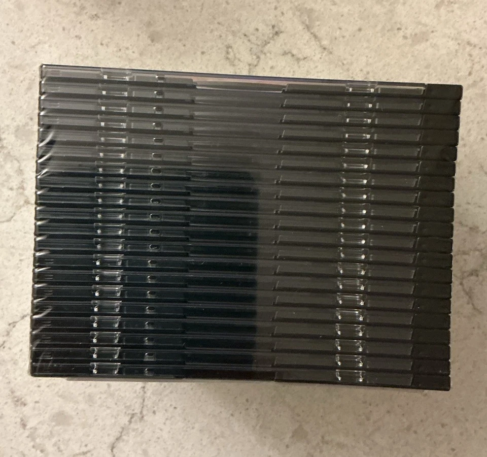 Maxell 20Pk Blank CD-R Series 1 Design Pack Slim Jewel Cases 80 Min 700mb 48x  - Image 4 of 4