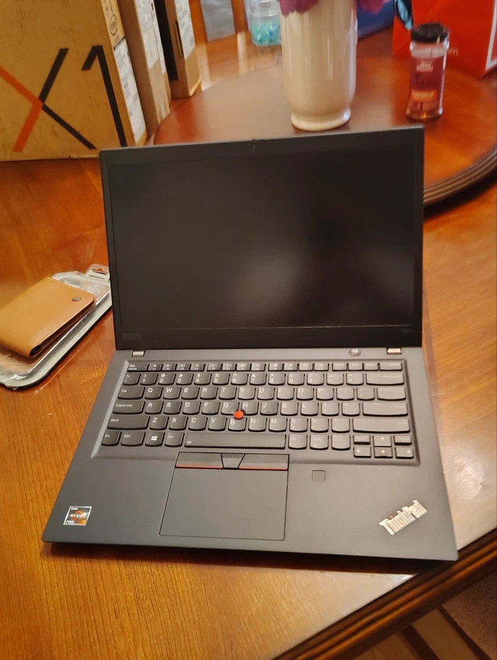 Lot Of brand new or Excellent Condition Thinkpads - Image 3 of 4