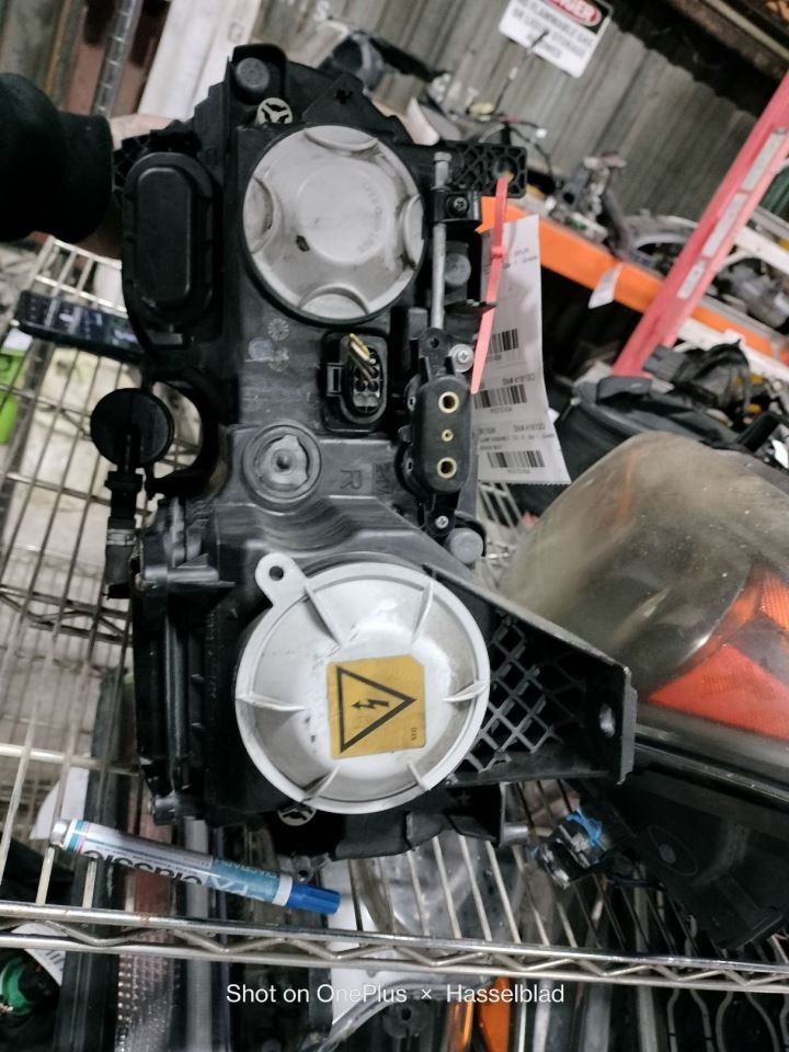 RH XENON *BOX* OEM 2006 BENTLEY FLY SPUR 1YR WRNTY
