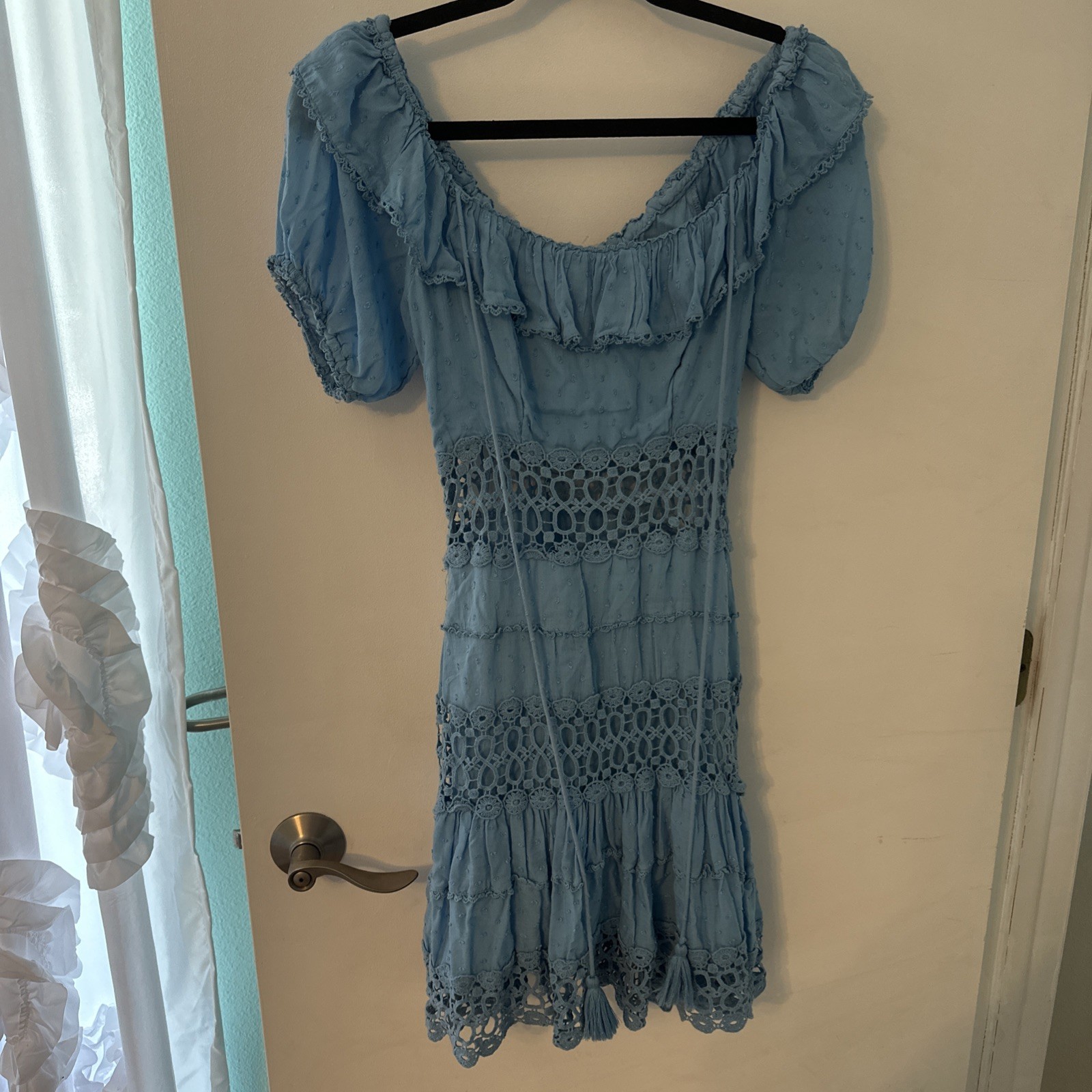 Free People Blue Crochet Mini Dress Off-Shoulder Cruel Intentions Sz 6 Boho
