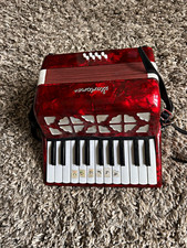 Schoenhut Small Red Piano Accordion 10 Treble Keys 8 Bass Buttons Strap