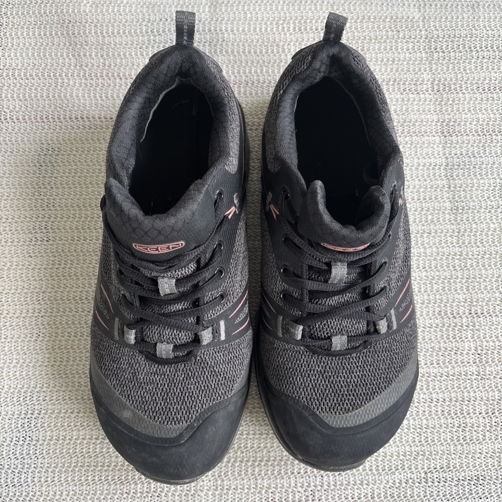 Scarpe da trekking Keen Steel Toe donna taglia 5 5 grigie impermeabili outdoor sneakers usate in ottime condizioni