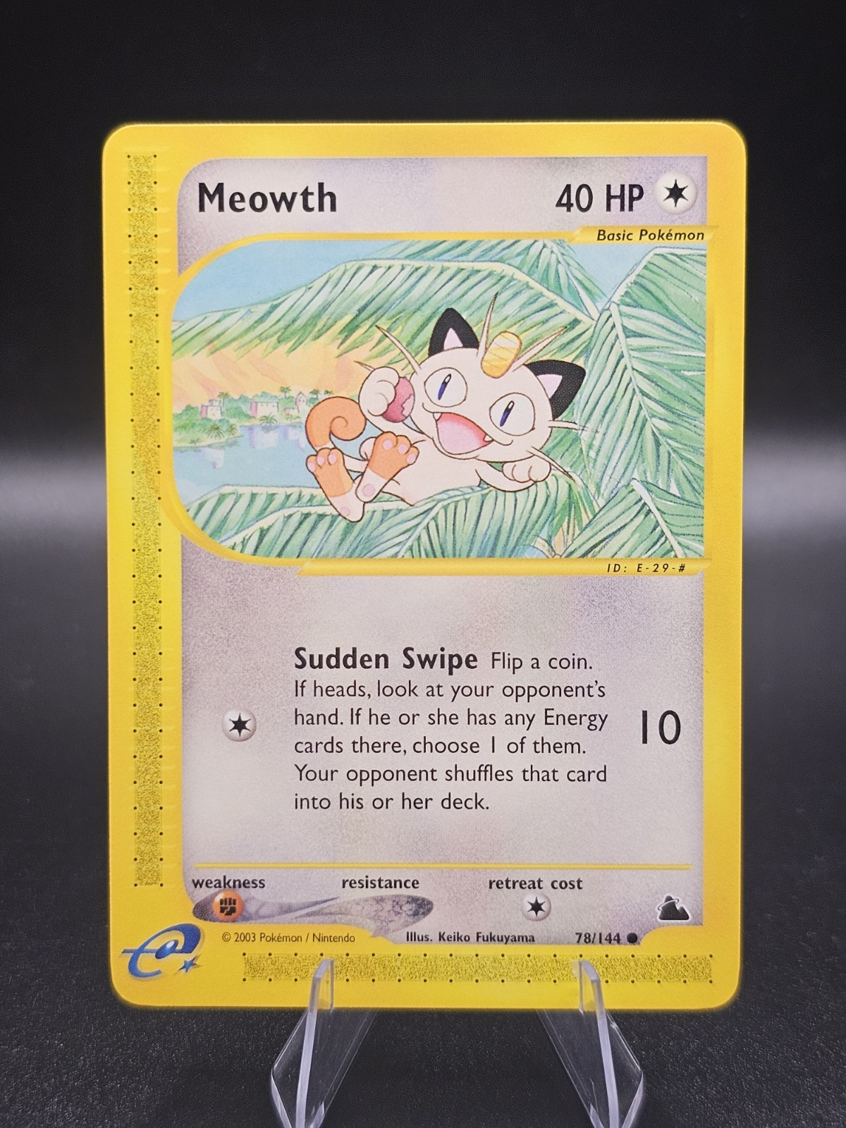 Meowth Skyridge Regular Card 78/144 NM Condition Ereader