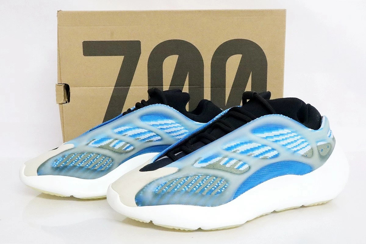 ADIDAS YEEZY 700 V3 G54850 27cm
