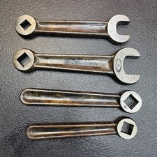 Vintage J.h. Williams Brooklyn Usa 4 Pc Square Drive Tool Post Wrench Lot Vintage J.h. Williams Brooklyn Usa 4 Pc Square Drive Tool Post Wrench Lot