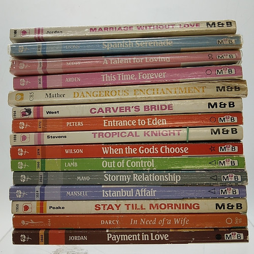 Mills & Boon Romance Novels 15 Mixed Books/Titles BB240 - See Photos for Titles - Picture 1 of 22
