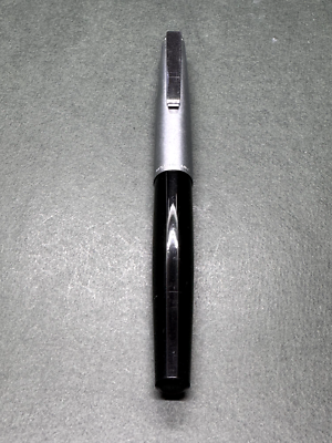 MONTBLANC Junior 622 Black Resin&Silver-METAL '60Vintage Fountain