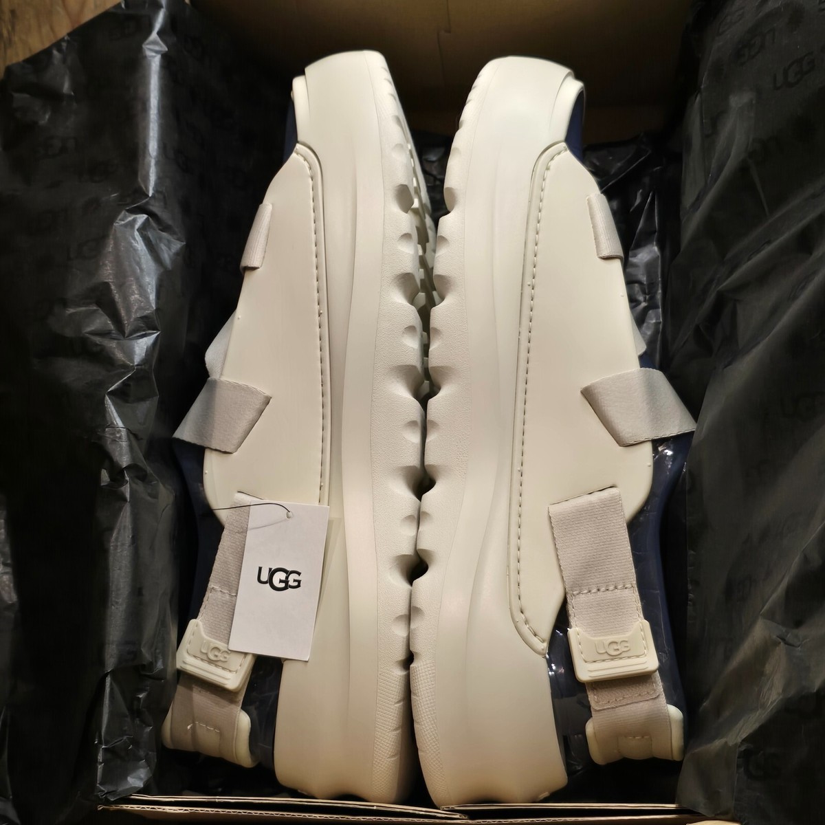 UGG MENS STRATUS SANDALS SEA SALT STRAP SLIDES US 14 / UK 13 