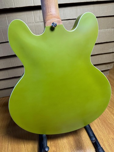 IN STOCK ES 335 Green matte unique style Electric Guitar Semi-hollow body - Picture 13 of 17