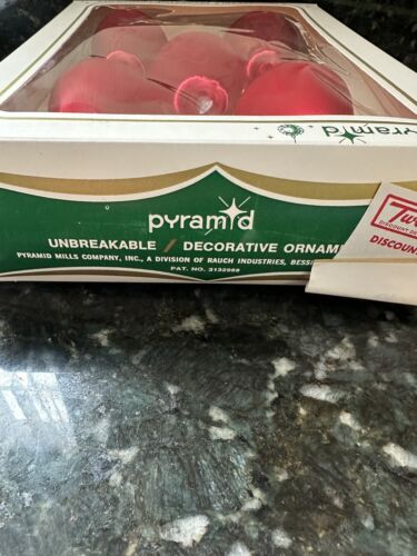 Vintage Christmas Ornaments Pyramid 5 Unbreakable Satin Sheen Red Bells Box - Picture 4 of 5