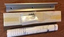 DYNALOCK 4611 ANGLE BRACKET 11"LONG For Full Size Single And Double Mag Locks.