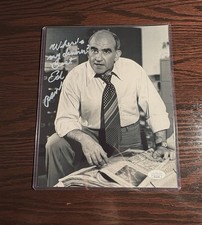 Ed Asner, Signed 8x10 Photo, JSA Authentication 
