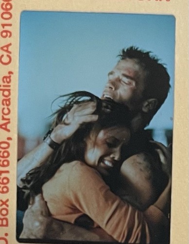 The ERASER 1996 Arnold Schwarzenegger 6 Original 35mm Movie Slides stamped Rare - Picture 3 of 7