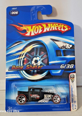 Hot Wheels 2006 First Editions Bone Shaker 06/38 Collector Apology Car